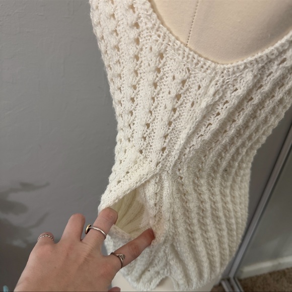 Vintage Hand Knit Sweater Vest - Picture 8 of 8